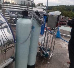 Lắp đặt hệ thống bồn nước tại Phú Quốc